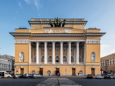 Александринский театр в Петербурге. Фото: wiki