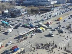 На месте ДТП в Санкт-Петербурге, где трамвай наехал на трех пешеходов. Фото: РИА Новости